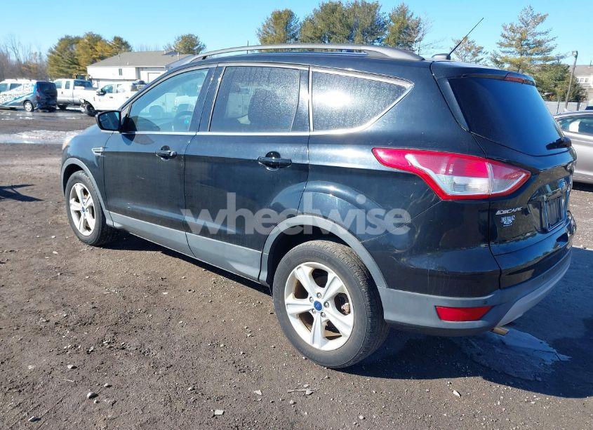 Photo 3 of 2016 Ford Escape SE (VIN 1FMCU0GX7GUB65479)
