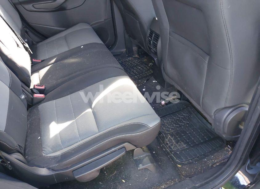 Photo 8 of 2016 Ford Escape SE (VIN 1FMCU0GX7GUB65479)