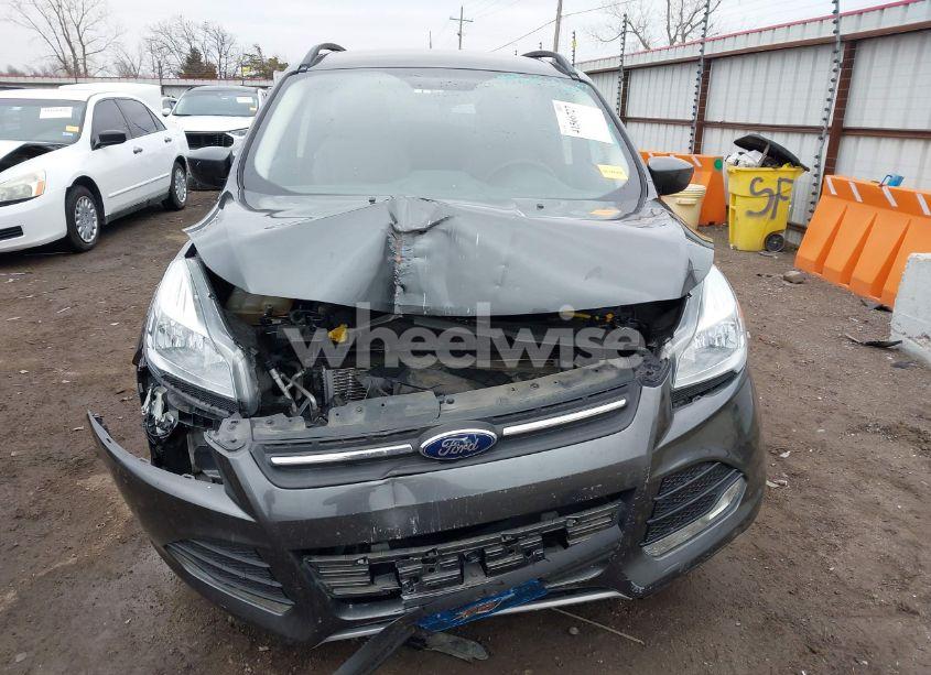 Photo 12 of 2016 Ford Escape SE (VIN 1FMCU0GX7GUB71377)