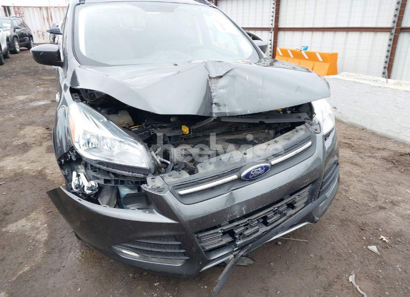 Photo 6 of 2016 Ford Escape SE (VIN 1FMCU0GX7GUB71377)