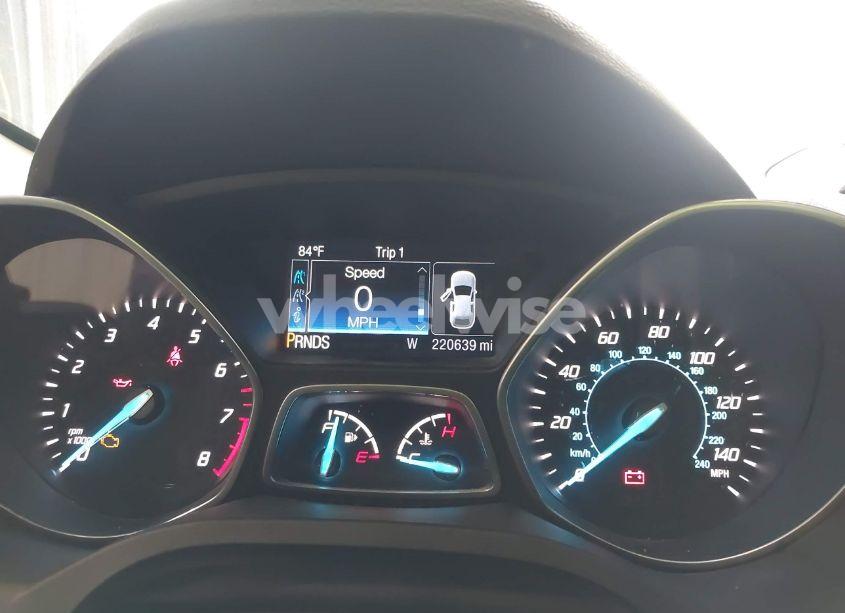 Photo 7 of 2016 Ford Escape SE (VIN 1FMCU0GX7GUC82642)