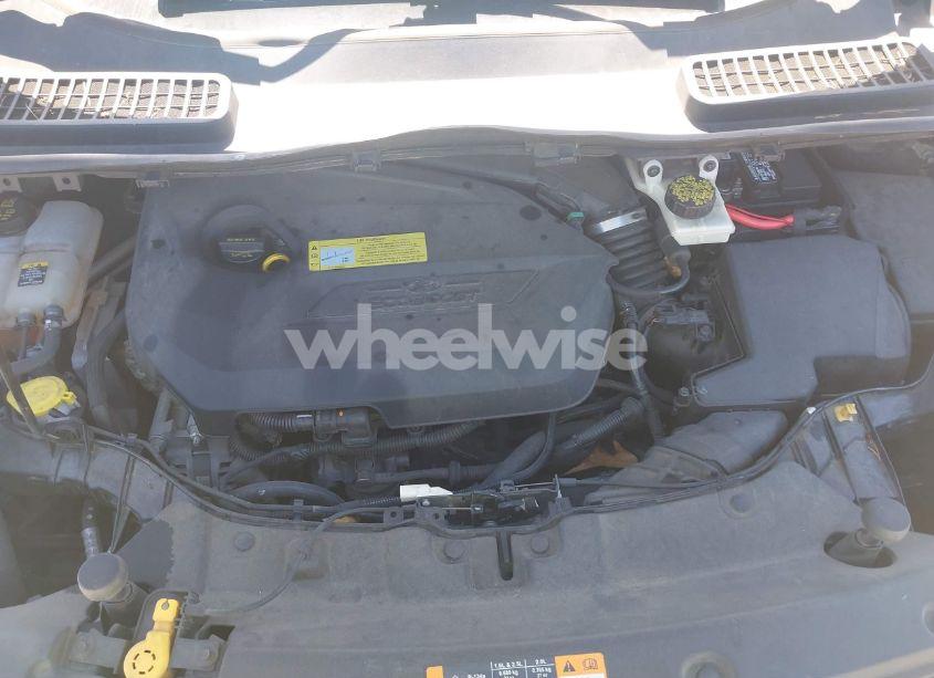 Photo 10 of 2013 Ford Escape SE (VIN 1FMCU0GX8DUA06451)