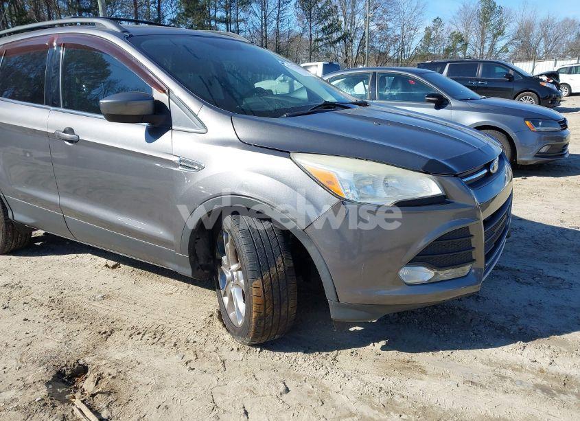Photo 6 of 2013 Ford Escape SE (VIN 1FMCU0GX8DUB93349)