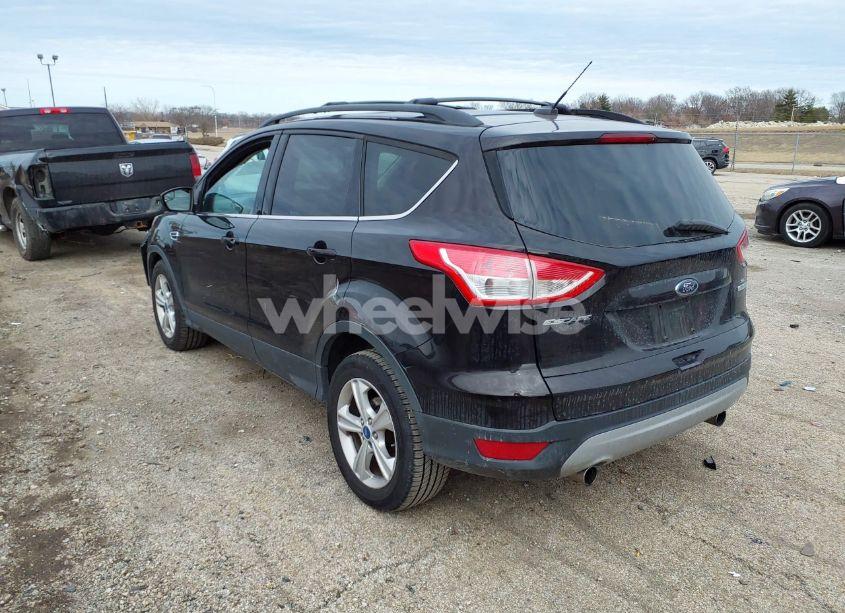 Photo 3 of 2013 Ford Escape SE (VIN 1FMCU0GX8DUB93951)