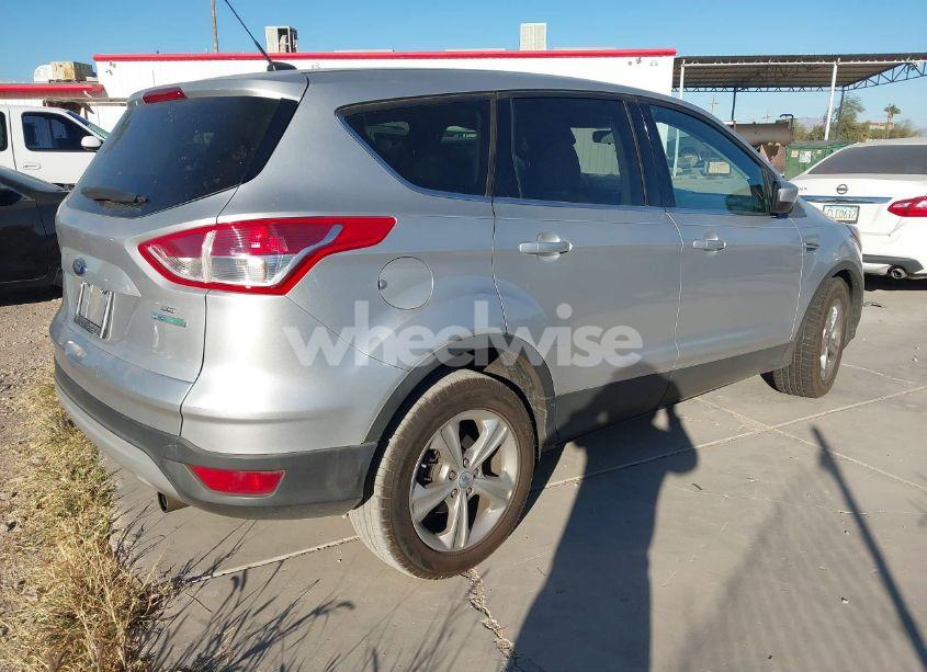 Photo 4 of 2013 Ford Escape SE (VIN 1FMCU0GX8DUC14104)