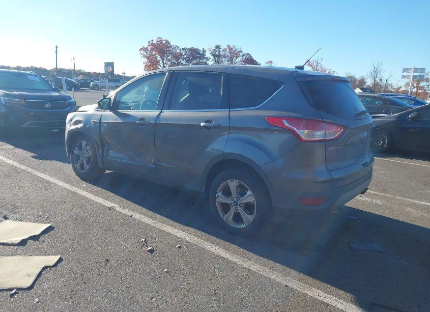 Photo 3 of 2013 Ford Escape SE (VIN 1FMCU0GX8DUC19089)