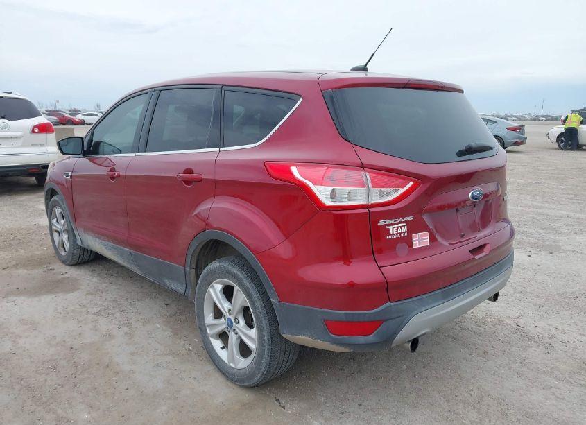 Photo 3 of 2013 Ford Escape SE (VIN 1FMCU0GX8DUC70303)