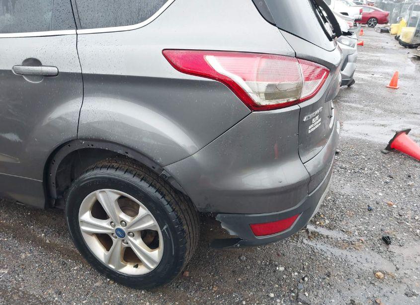 Photo 6 of 2013 Ford Escape SE (VIN 1FMCU0GX8DUC92575)