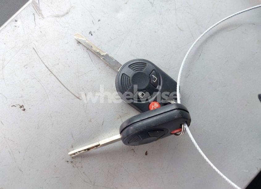 Photo 11 of 2014 Ford Escape SE (VIN 1FMCU0GX8EUA34901)