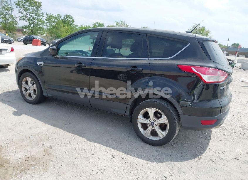 Photo 3 of 2014 Ford Escape SE (VIN 1FMCU0GX8EUA87064)