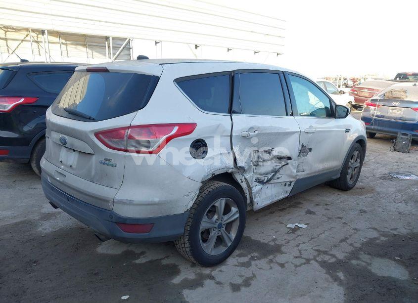 Photo 4 of 2014 Ford Escape SE (VIN 1FMCU0GX8EUB31399)