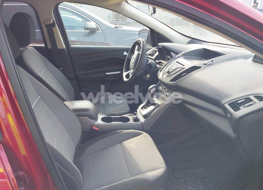 Photo 5 of 2014 Ford Escape SE (VIN 1FMCU0GX8EUB77766)