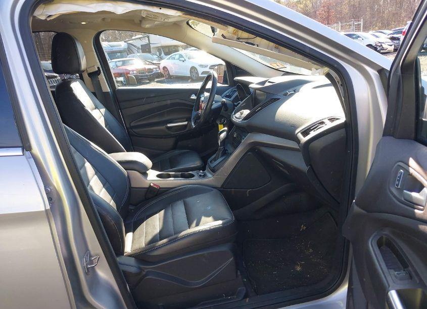 Photo 5 of 2014 Ford Escape SE (VIN 1FMCU0GX8EUC98880)