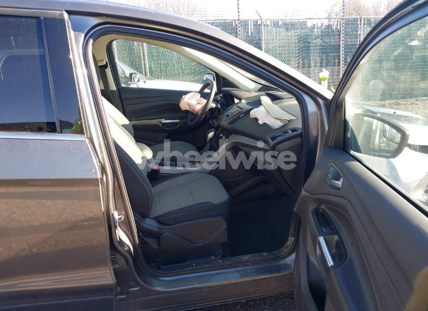 Photo 5 of 2014 Ford Escape SE (VIN 1FMCU0GX8EUD64456)