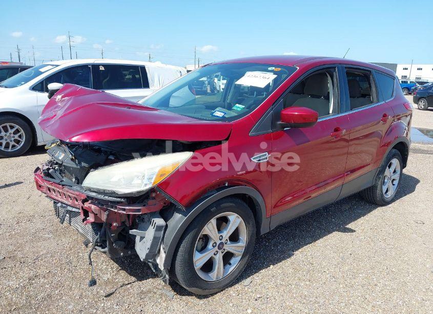 Photo 2 of 2014 Ford Escape SE (VIN 1FMCU0GX8EUD87140)