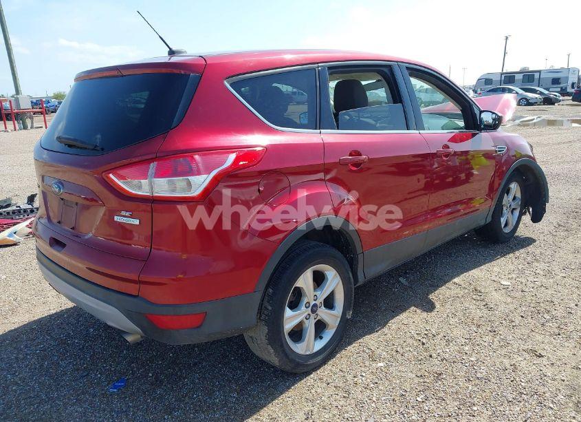 Photo 4 of 2014 Ford Escape SE (VIN 1FMCU0GX8EUD87140)