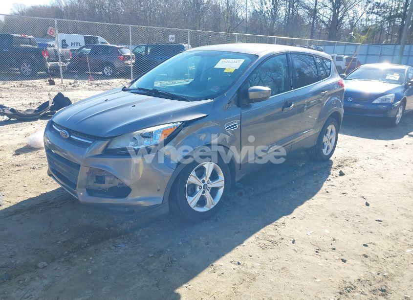 Photo 2 of 2014 Ford Escape SE (VIN 1FMCU0GX8EUE07113)