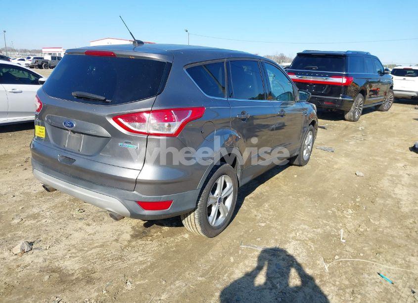 Photo 4 of 2014 Ford Escape SE (VIN 1FMCU0GX8EUE07113)