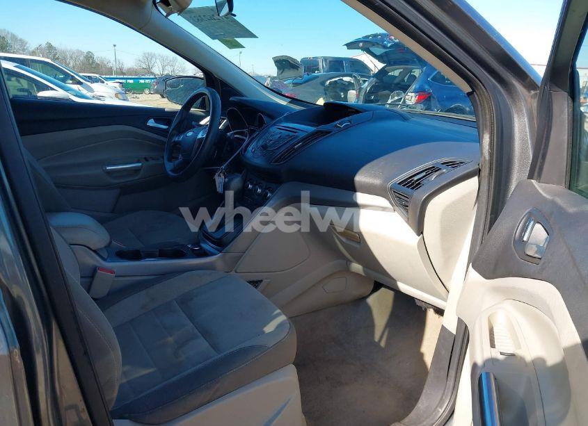 Photo 5 of 2014 Ford Escape SE (VIN 1FMCU0GX8EUE07113)