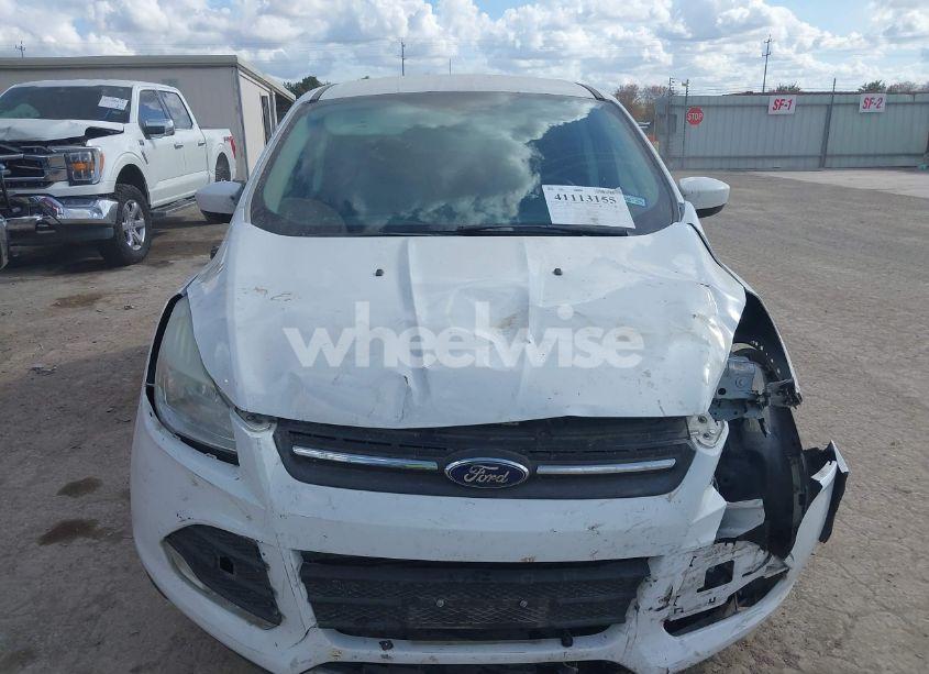 Photo 12 of 2014 Ford Escape SE (VIN 1FMCU0GX8EUE25742)