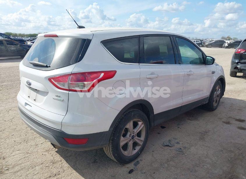 Photo 4 of 2014 Ford Escape SE (VIN 1FMCU0GX8EUE25742)