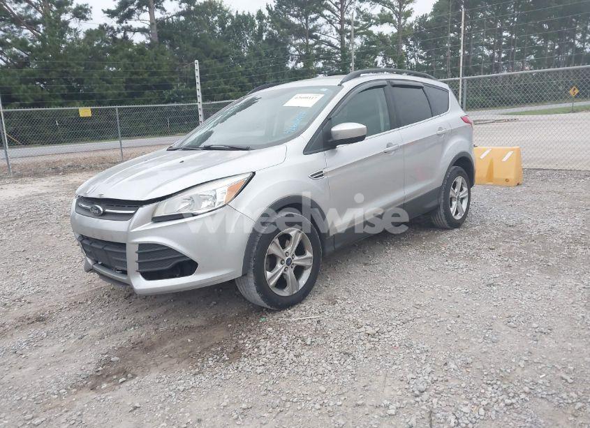 Photo 2 of 2015 Ford Escape SE (VIN 1FMCU0GX8FUA24208)