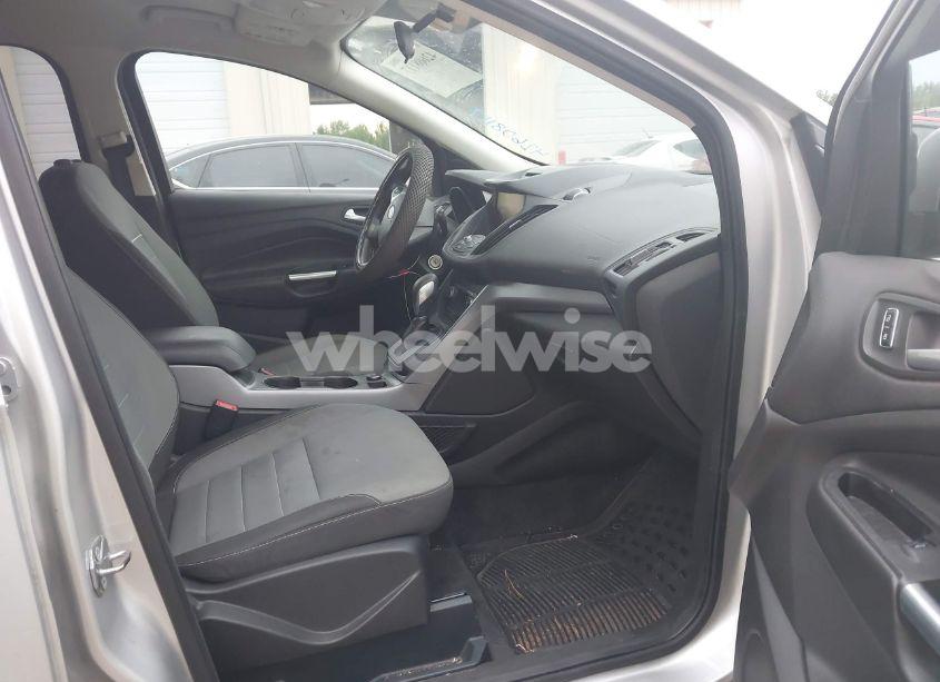 Photo 5 of 2015 Ford Escape SE (VIN 1FMCU0GX8FUA24208)