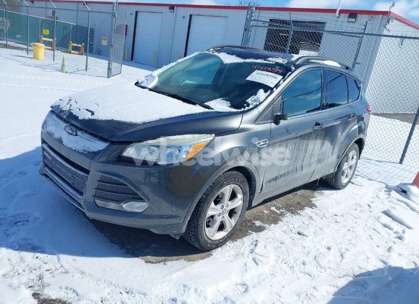Photo 2 of 2015 Ford Escape SE (VIN 1FMCU0GX8FUA63042)