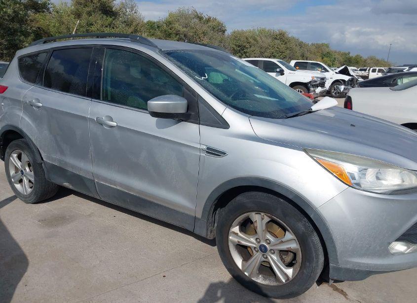 Photo 6 of 2015 Ford Escape SE (VIN 1FMCU0GX8FUA94937)