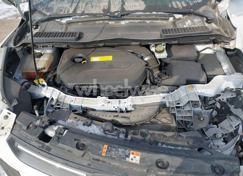 Photo 10 of 2015 Ford Escape SE (VIN 1FMCU0GX8FUB03037)