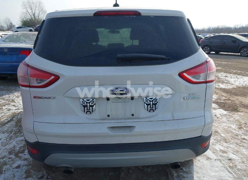 Photo 17 of 2015 Ford Escape SE (VIN 1FMCU0GX8FUB03037)