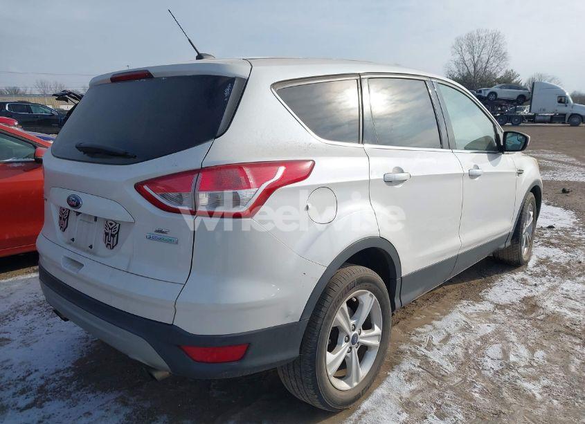 Photo 4 of 2015 Ford Escape SE (VIN 1FMCU0GX8FUB03037)