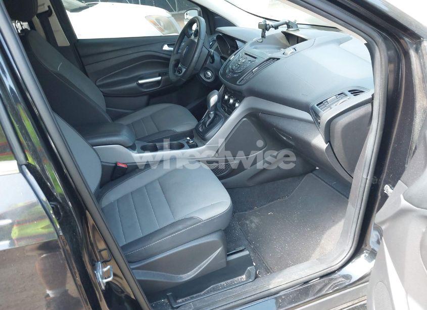 Photo 5 of 2015 Ford Escape SE (VIN 1FMCU0GX8FUB95380)