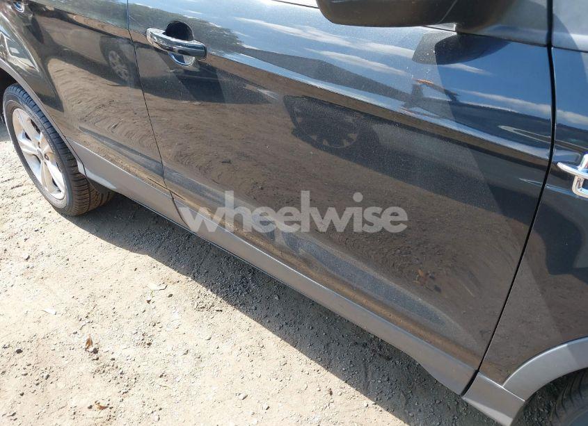 Photo 6 of 2015 Ford Escape SE (VIN 1FMCU0GX8FUB95380)