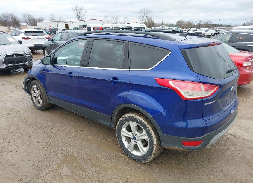 Photo 3 of 2016 Ford Escape SE (VIN 1FMCU0GX8GUA15252)