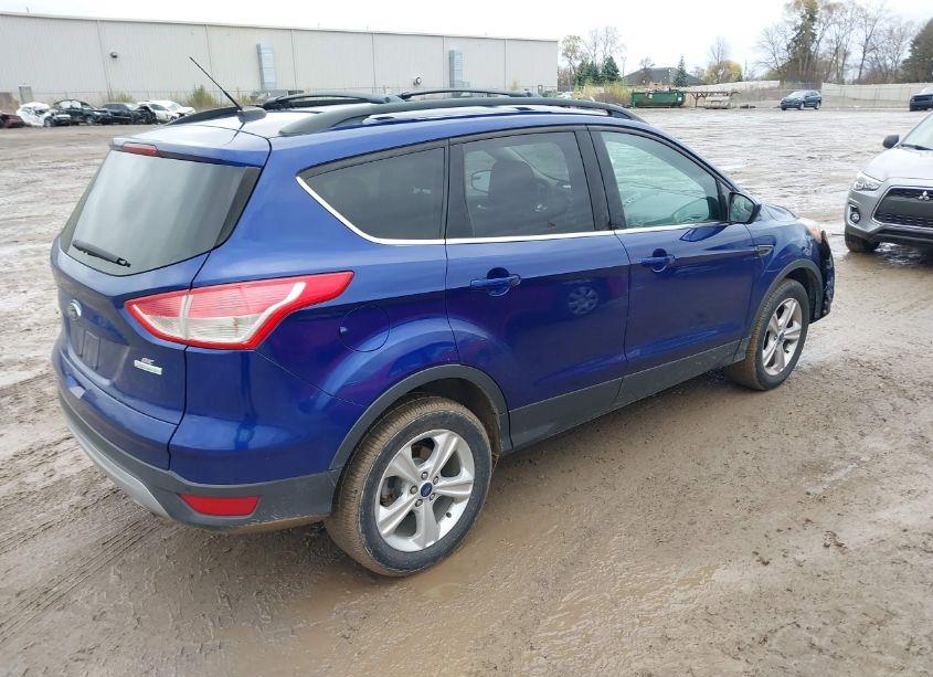Photo 4 of 2016 Ford Escape SE (VIN 1FMCU0GX8GUA15252)