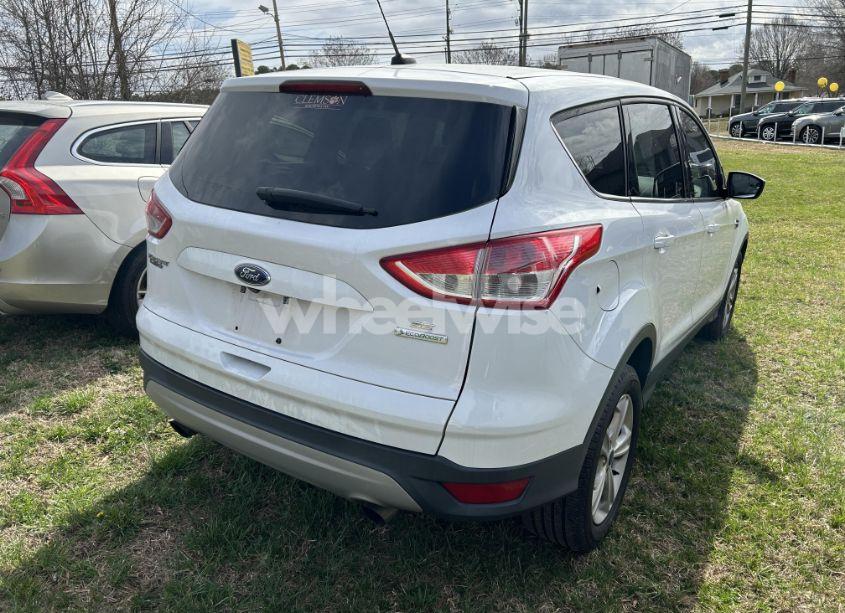 Photo 4 of 2016 Ford Escape SE (VIN 1FMCU0GX8GUA72471)
