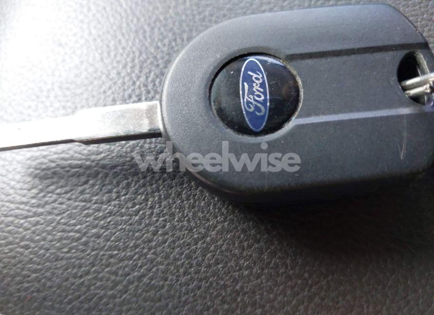 Photo 11 of 2016 Ford Escape SE (VIN 1FMCU0GX8GUC30713)