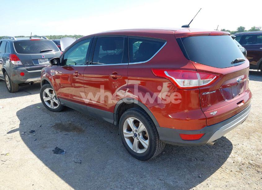 Photo 3 of 2016 Ford Escape SE (VIN 1FMCU0GX8GUC61671)