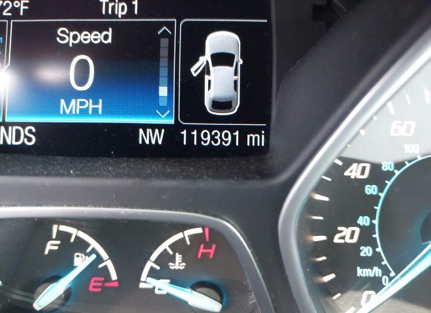 Photo 15 of 2016 Ford Escape SE (VIN 1FMCU0GX8GUC86442)