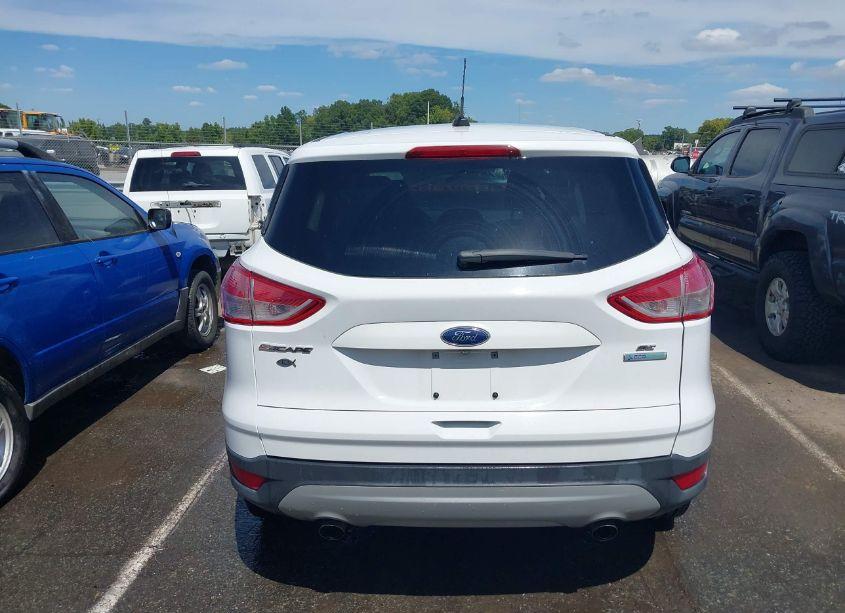 Photo 16 of 2016 Ford Escape SE (VIN 1FMCU0GX8GUC86442)