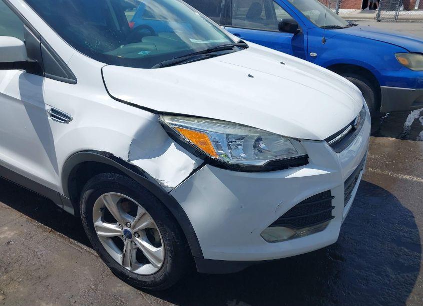 Photo 6 of 2016 Ford Escape SE (VIN 1FMCU0GX8GUC86442)