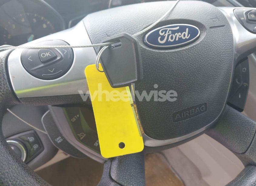 Photo 11 of 2013 Ford Escape SE (VIN 1FMCU0GX9DUA16843)