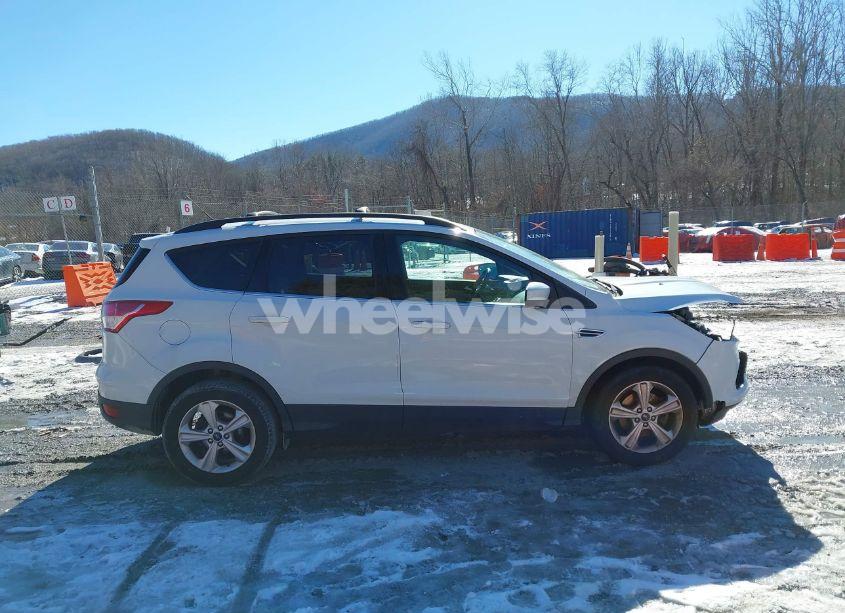 Photo 13 of 2013 Ford Escape SE (VIN 1FMCU0GX9DUA38390)