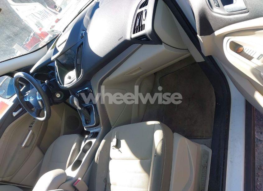 Photo 5 of 2013 Ford Escape SE (VIN 1FMCU0GX9DUA38390)