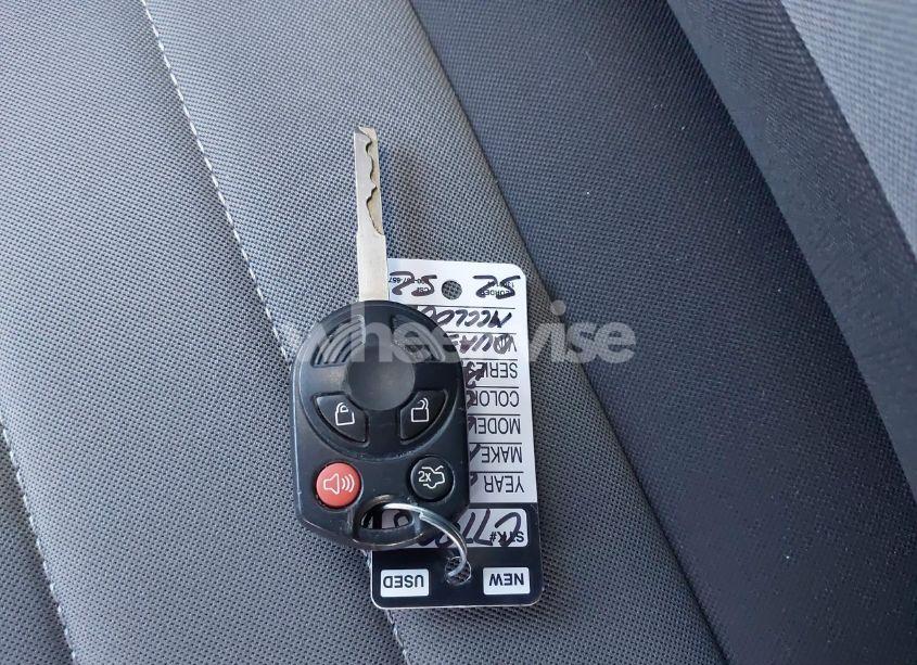 Photo 11 of 2013 Ford Escape SE (VIN 1FMCU0GX9DUA38440)