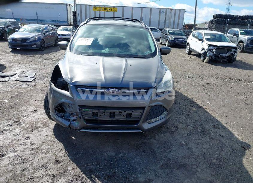 Photo 13 of 2013 Ford Escape SE (VIN 1FMCU0GX9DUA38440)