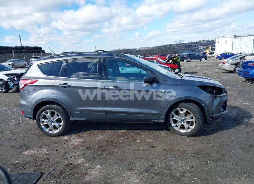 Photo 14 of 2013 Ford Escape SE (VIN 1FMCU0GX9DUA38440)