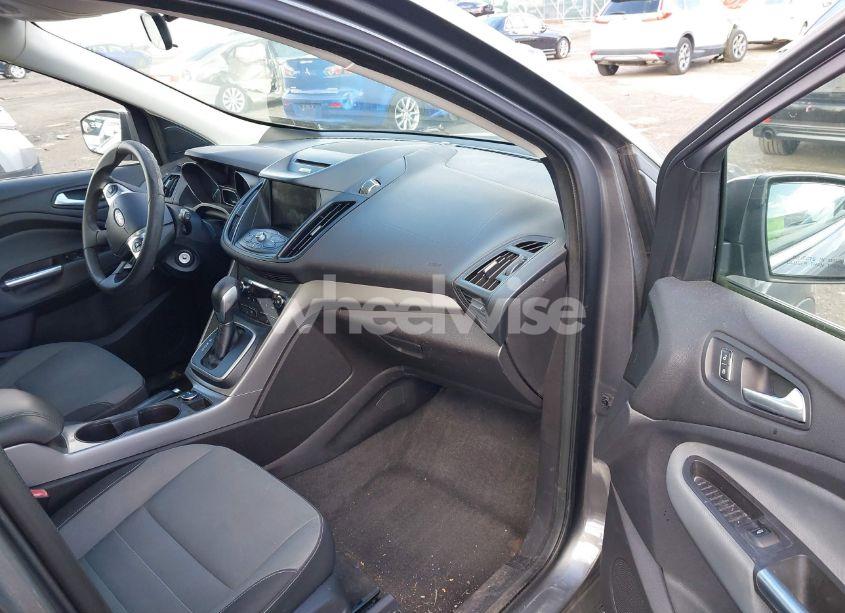 Photo 5 of 2013 Ford Escape SE (VIN 1FMCU0GX9DUA38440)