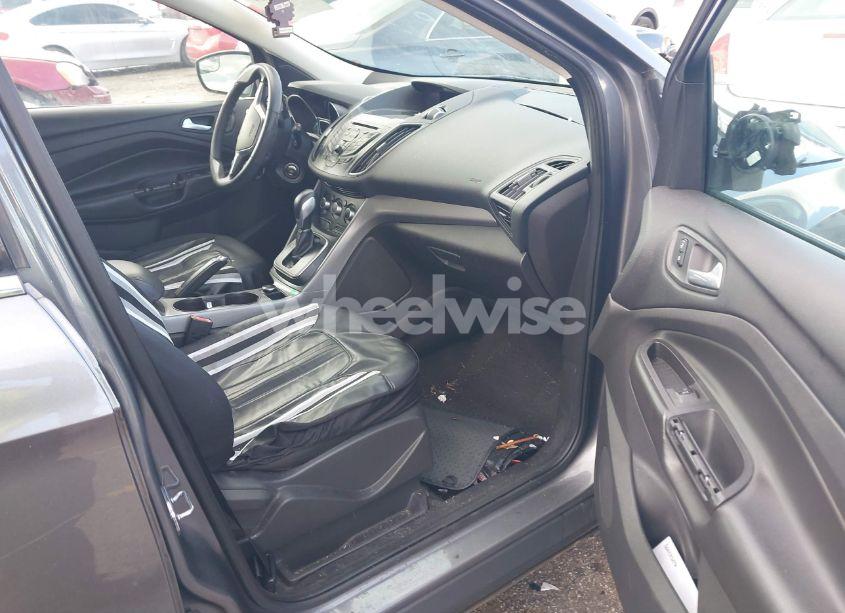 Photo 5 of 2013 Ford Escape SE (VIN 1FMCU0GX9DUA92398)